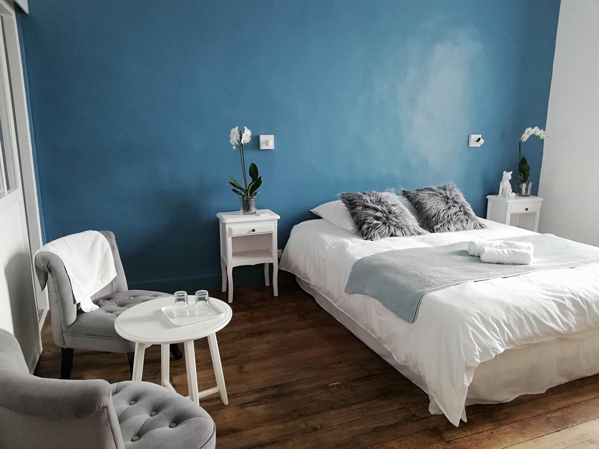 L'Angely - Chambres D'Hotes Ньор Экстерьер фото